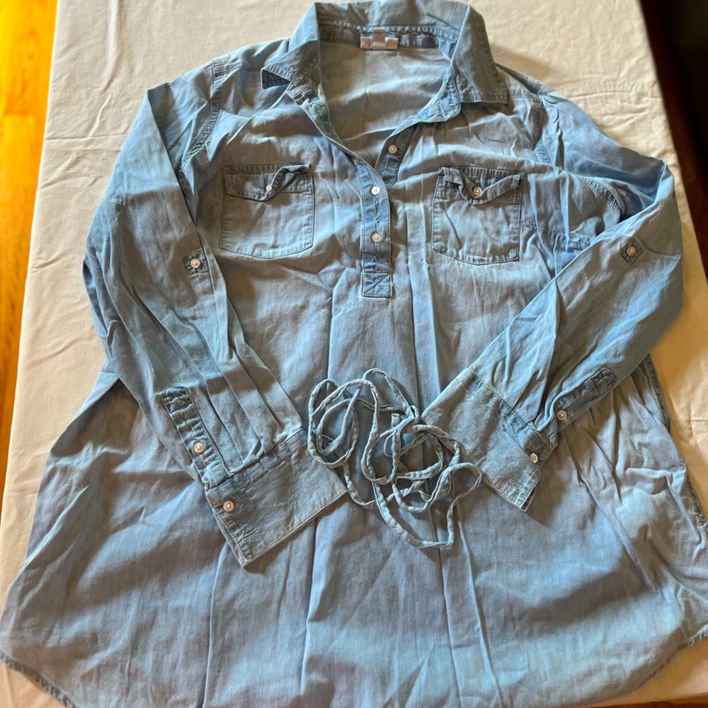Chambray maternity top